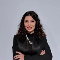 Dr. Nil Yüzbaşıoğlu